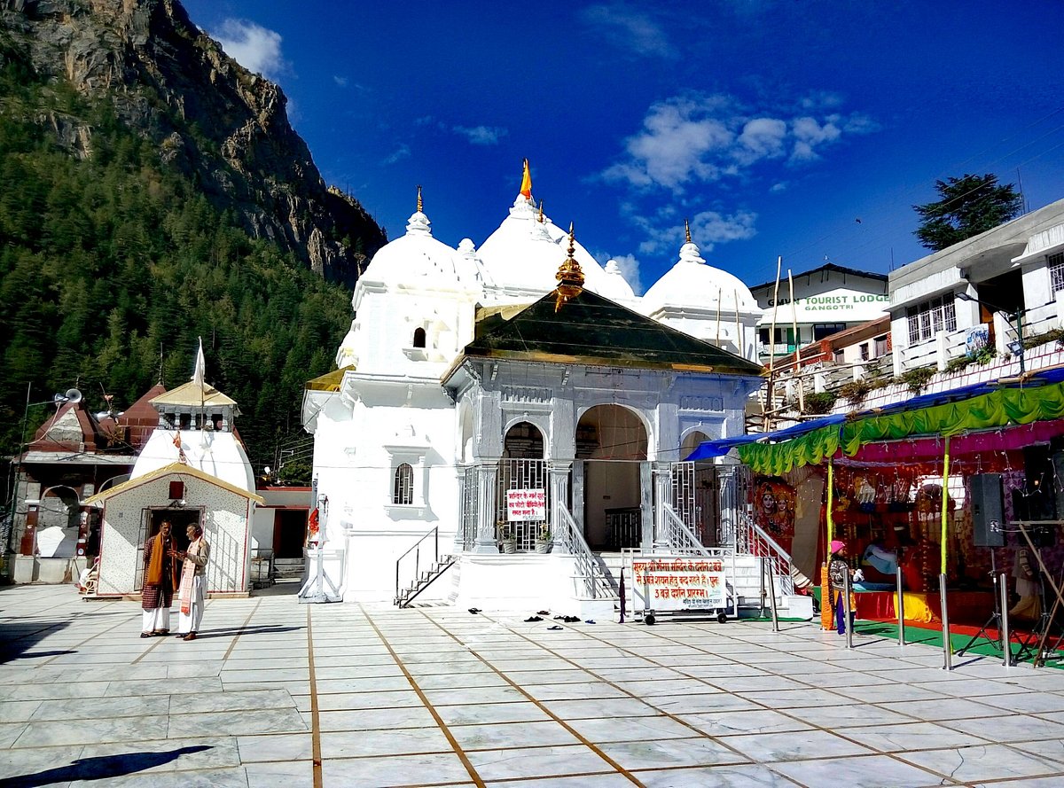 Dehradun to chardham taxi service